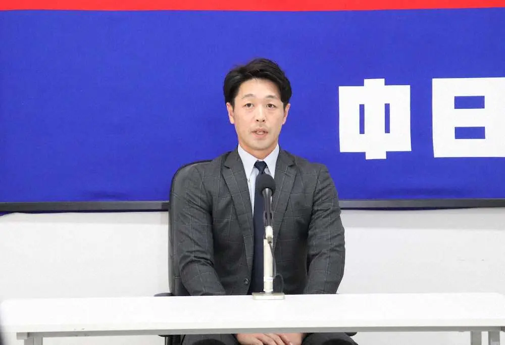 中日 阿部900万円減の推定年俸3600万円でサイン 来季は打撃改造 外野にも挑戦 スポニチ Sponichi Annex 野球