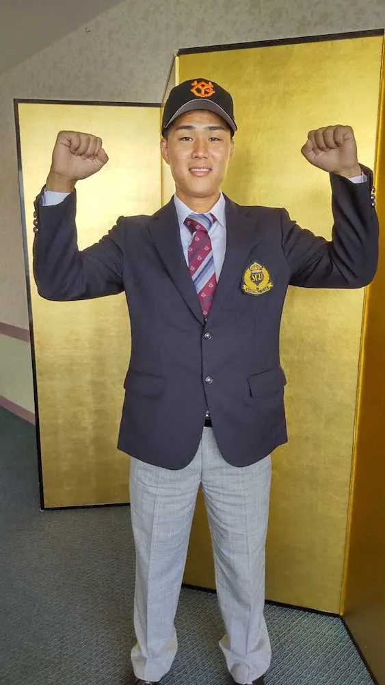 【画像・写真】巨人育成ドラ8富田　“育成の星”山口コーチ憧れ「そういう選手になりたい」