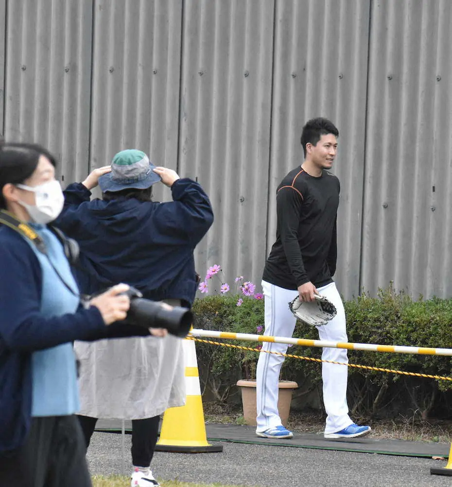 【画像・写真】エースにはエース!!　ソフトバンク・藤本監督　千賀は来季、オリックス・由伸にぶつける