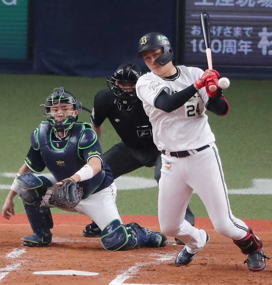 【画像・写真】オリックス・紅林　幸運を呼ぶ男になる!?　ボテボテ当たりがグラブはじく内野安打で2試合連続安打記録