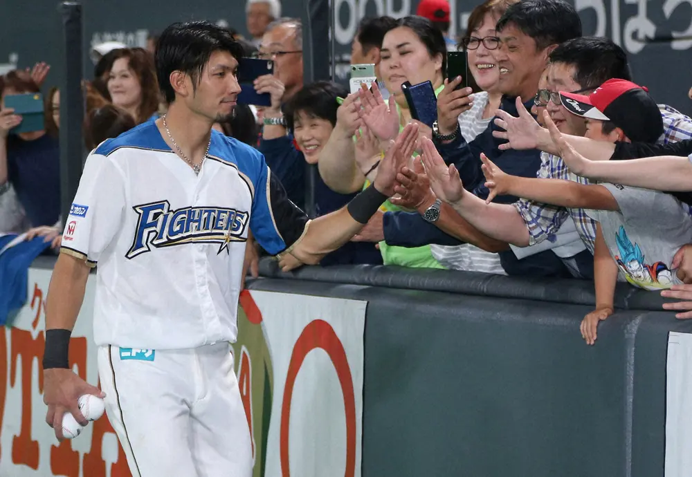【画像・写真】大田泰示　12球団からオファー歓迎も日本ハム“残留”は…ファンに感謝「あの一言で報われた」