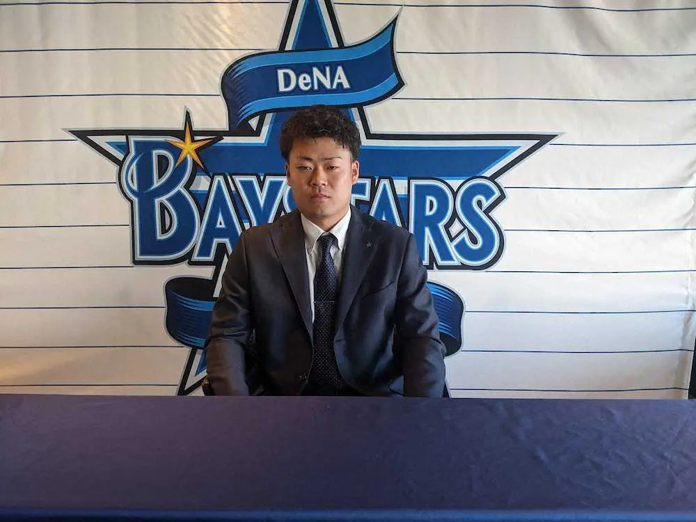 【画像・写真】DeNA伊勢が660万円増でサイン　「必勝パターン入り」目指す