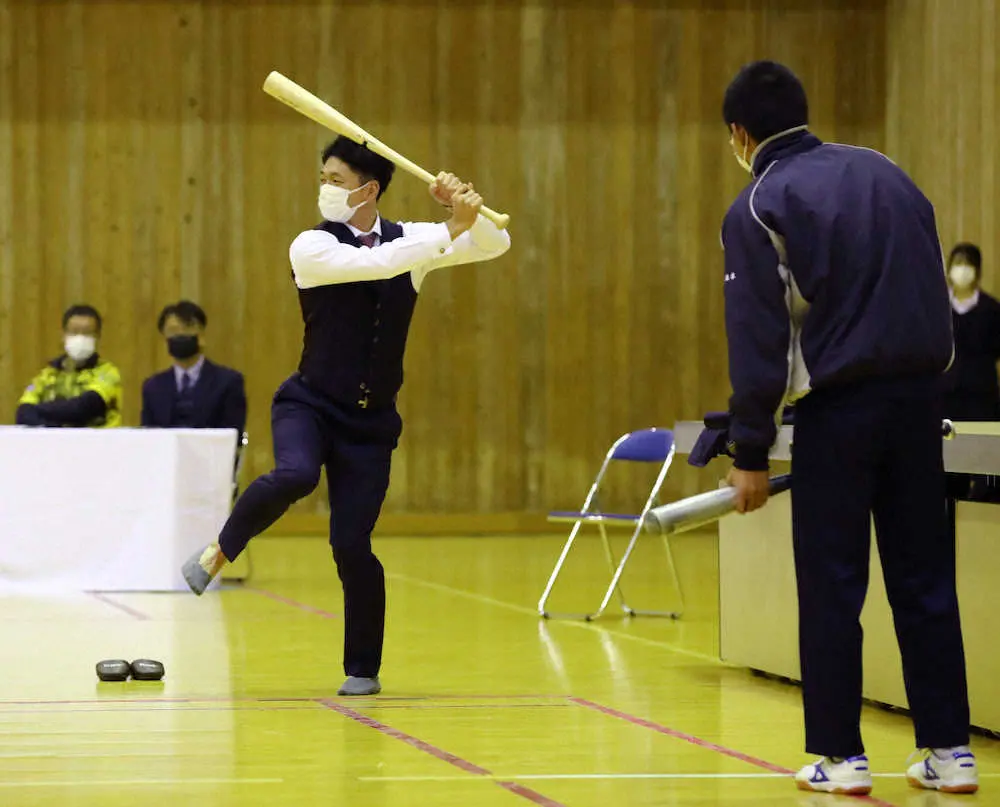 【画像・写真】「また来たわ」と言われるぐらいに　阪神・近本が目指す故郷・淡路島の野球振興　来季こそ虎V導き凱旋誓う