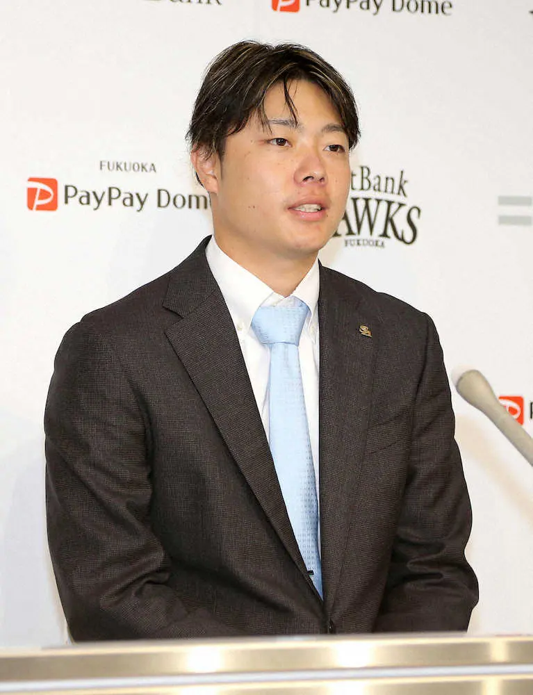 【画像・写真】ソフトB・松本40％UP800万円増　先発転向で「開幕ローテを目標に」