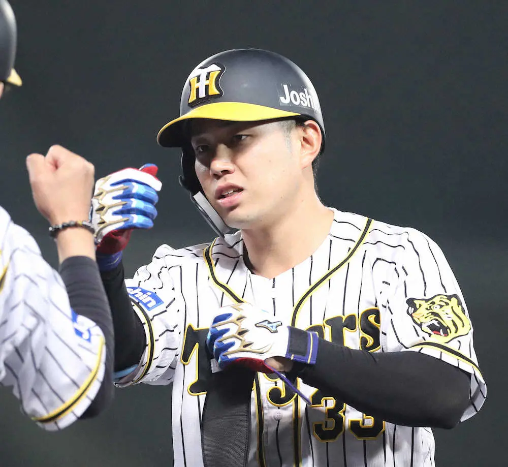 【画像・写真】阪神・糸原がチーム一番の無礼講？「タメ口使ってる」同僚から告発相次ぐ