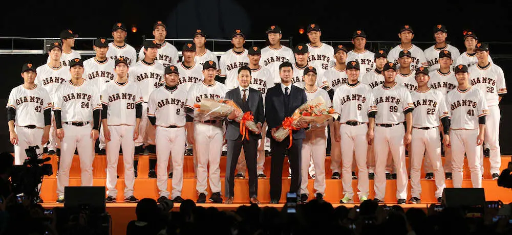 【画像・写真】巨人・大竹寛「どんな思い出も宝物であり財産」　感謝祭でファンに熱く引退報告