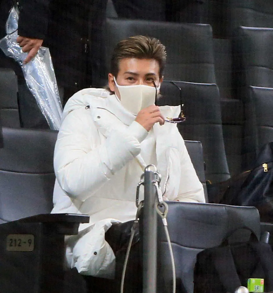 【画像・写真】日本ハム・新庄再生工場なるか？合同トライアウト視察　独特の視点で選手チェック