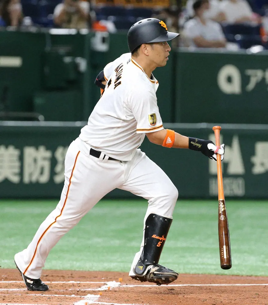 【画像・写真】巨人・中島が200万円増の5200万円でサイン　「年下の選手と競争しながら」