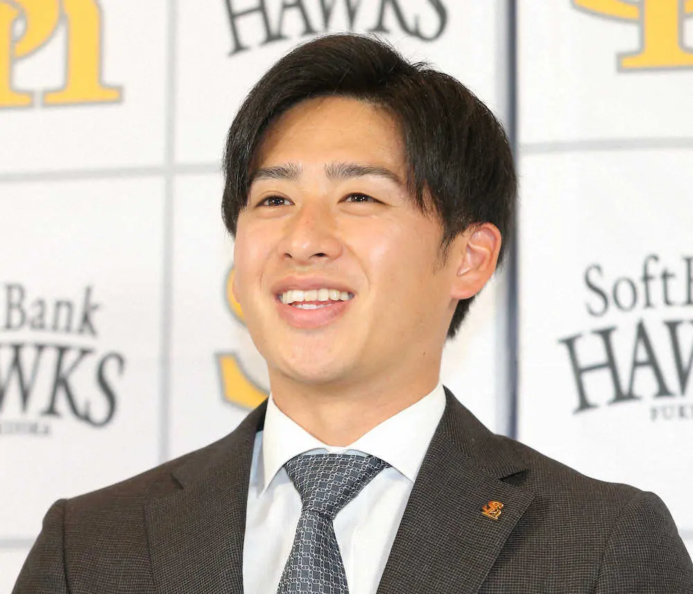 【画像・写真】ソフトバンク・板東　1200万円増　2度目交渉でサイン「来シーズンもやるぞ、という気持ちに」