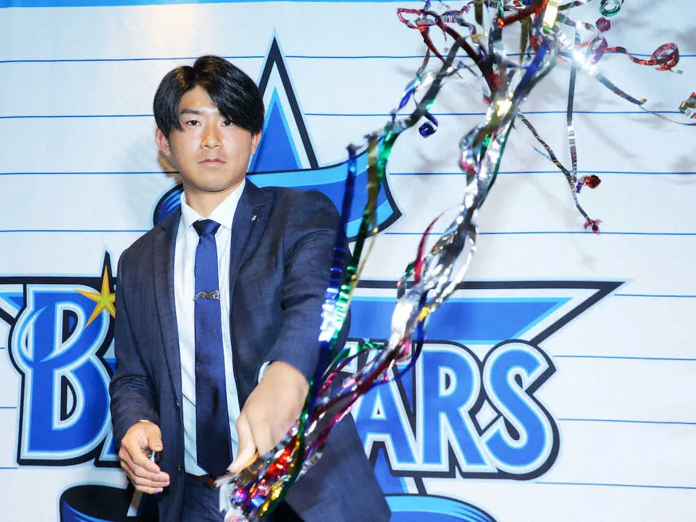 【画像・写真】DeNA契約更改全て終了　6年ぶり最下位も年俸総額が前年比約4・4億円増の大盤振る舞いのワケ