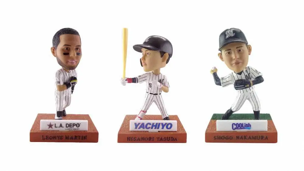 【画像・写真】ロッテ「ファンクラブデー」で贈呈　31日までボブルヘッド人形投票