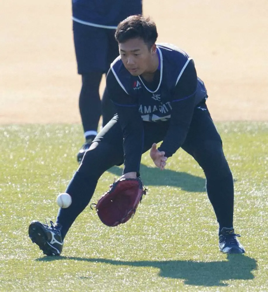 【画像・写真】ヤクルトのドラ1・山下　骨折も“焦らずゆっくり”ノースロー調整