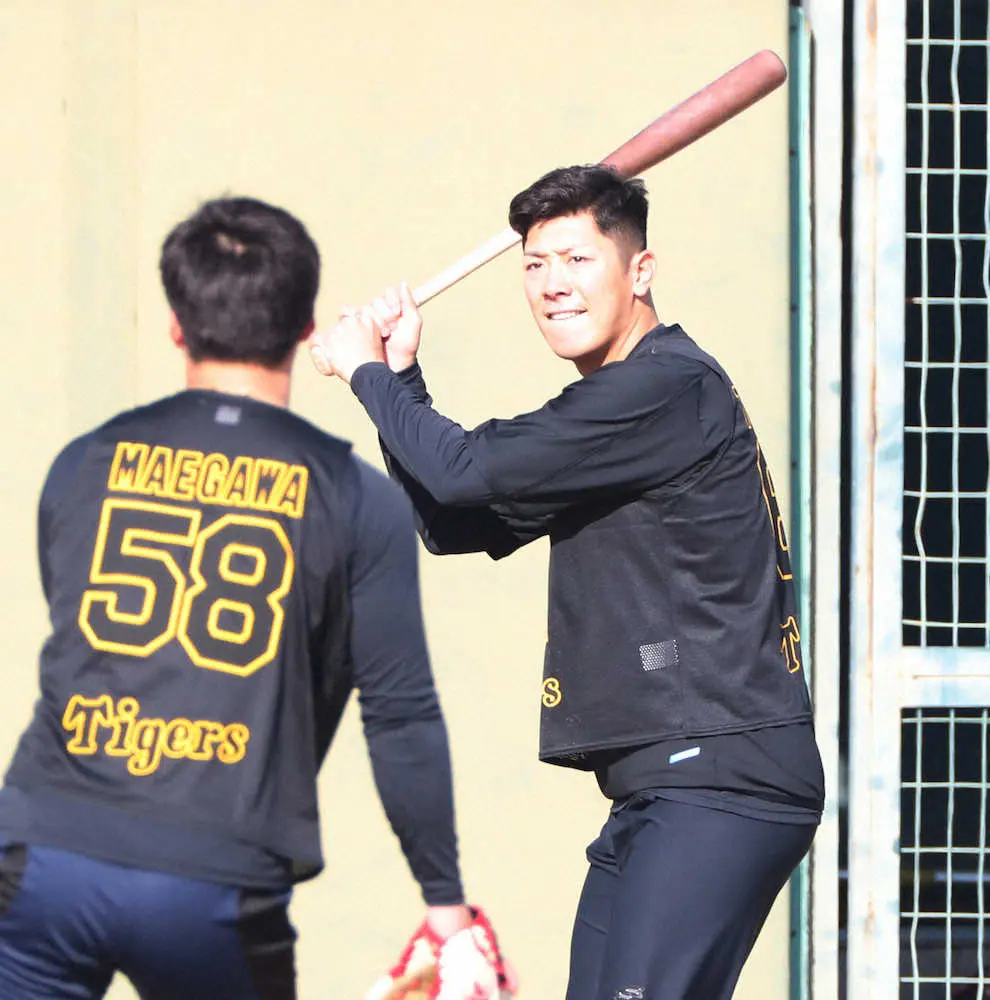 【画像・写真】阪神ドラフト6位・豊田が新人合同自主トレで「開幕スタメン」へ決意表明