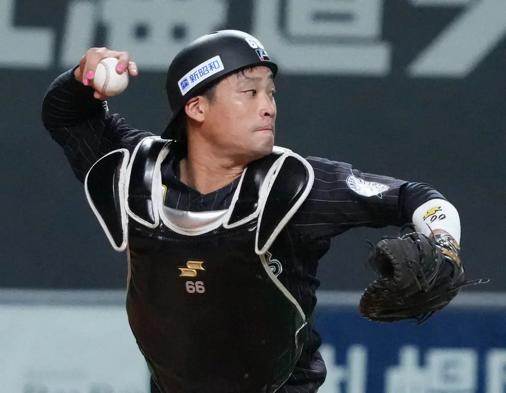 【画像・写真】ロッテ・加藤　正捕手獲り誓う「朗希だけでなく、一試合でも多くスタメンで出る」