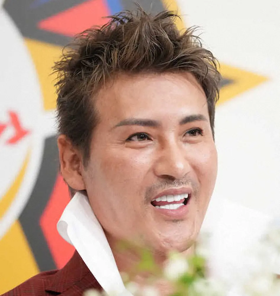 【画像・写真】新庄ビッグボス　テレビジャック「やばたにえん」インスタに本紙終面掲載