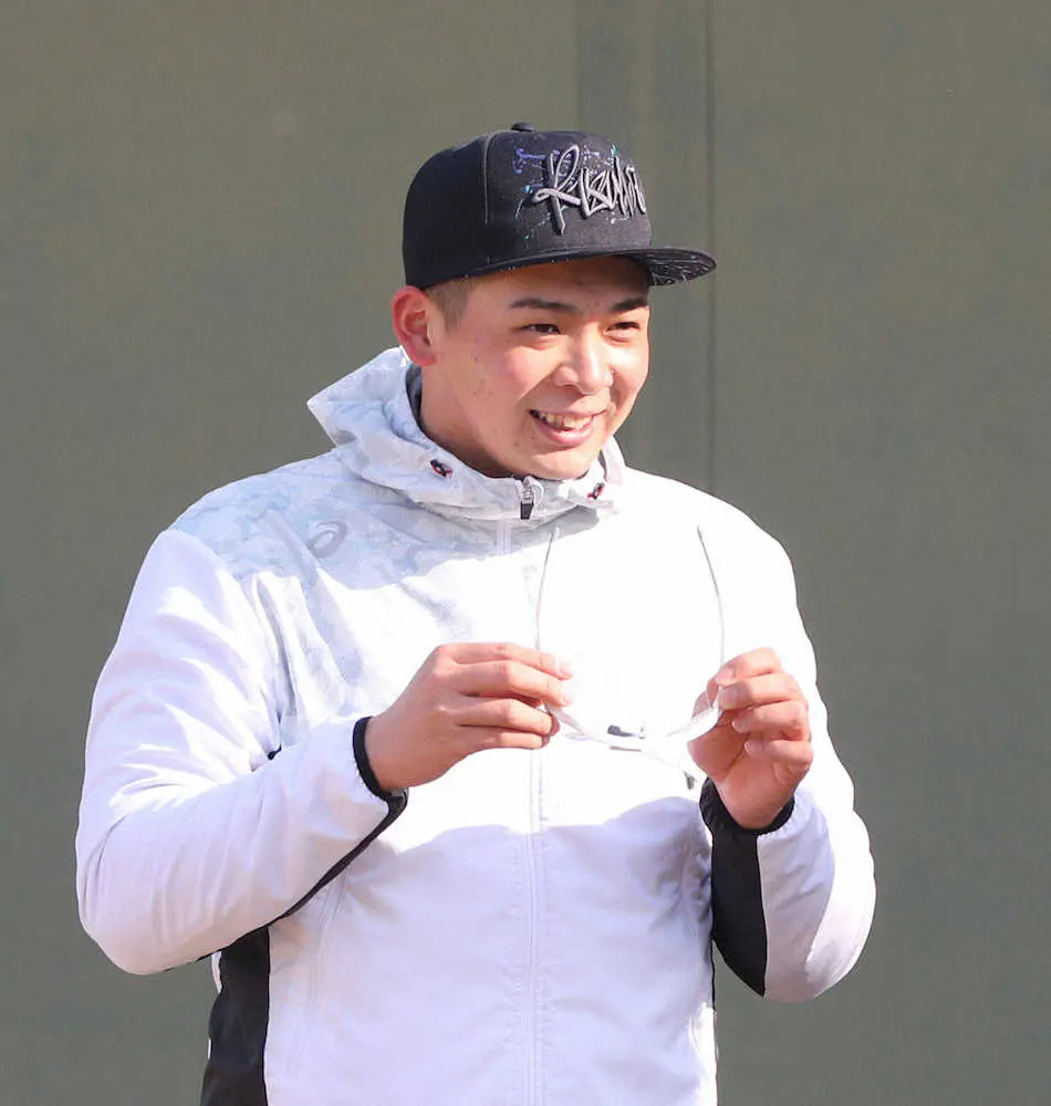【画像・写真】阪神・井上に太鼓判！あの巨人・岡本和が「すごいバッターになるんじゃないか」