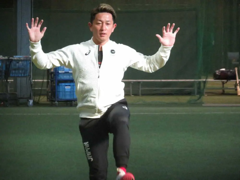 【画像・写真】ソフトバンクから楽天に加入の川島「優勝できると思います」