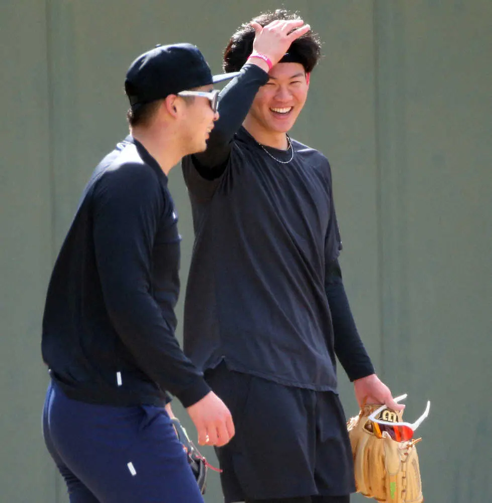 【画像・写真】阪神・及川　初の1軍キャンプ「素直にうれしい」　同世代・佐々木朗、奥川、宮城らに追いつき追い越す