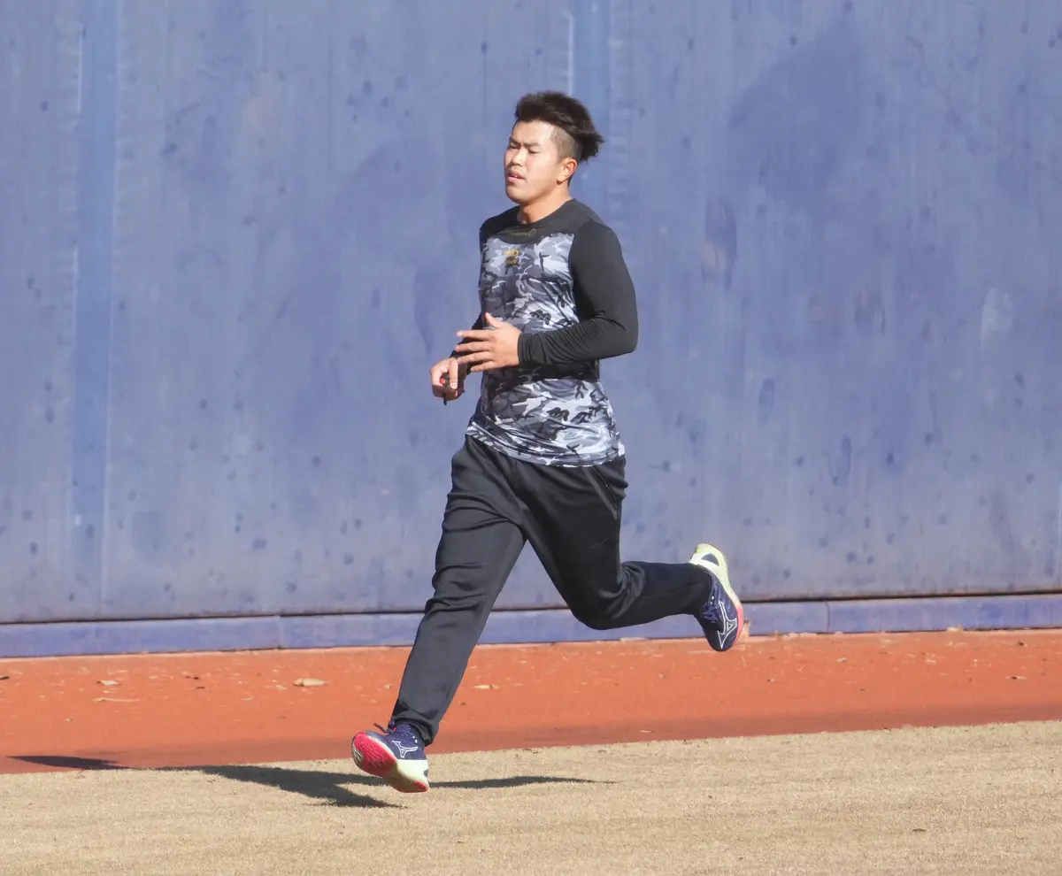 【画像・写真】日本ハム・今川　狙う!2つの「1」燃える2年目キャンプインへ「一番目立ってアピールしたい」