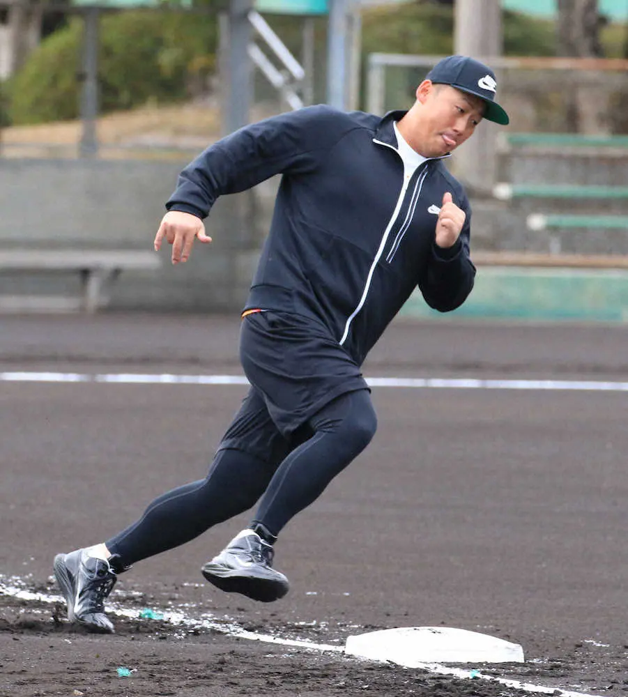 【画像・写真】巨人・中田　20キロ増112キロのレベチボディー「自信しかありません」