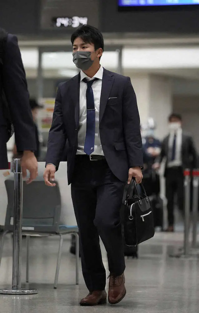 【画像・写真】日本ハム・ドラ3水野は打撃＆ドラ9上川畑は守りをアピールだ！