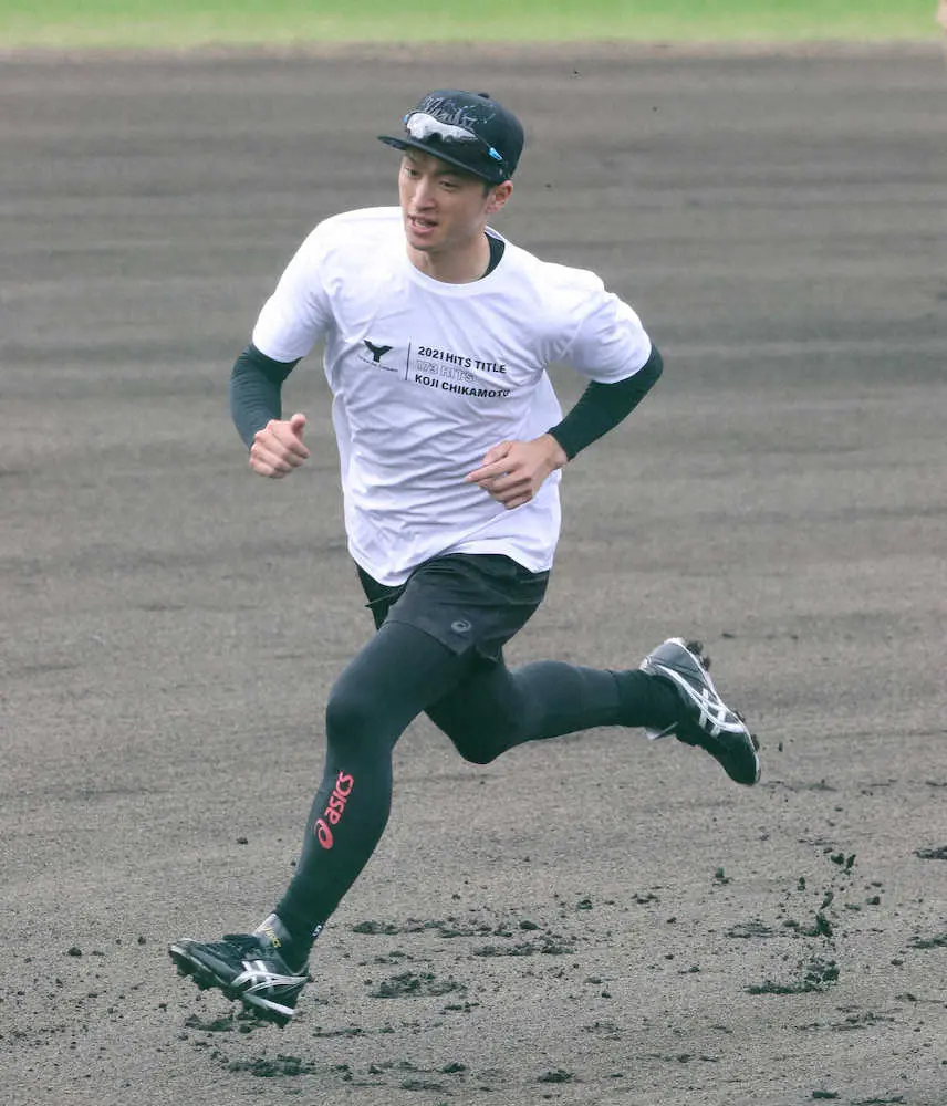 【画像・写真】阪神・近本「例年よりはマシ」独特な言い回しでフィジカル強化に自信　自主トレは体づくりに重点