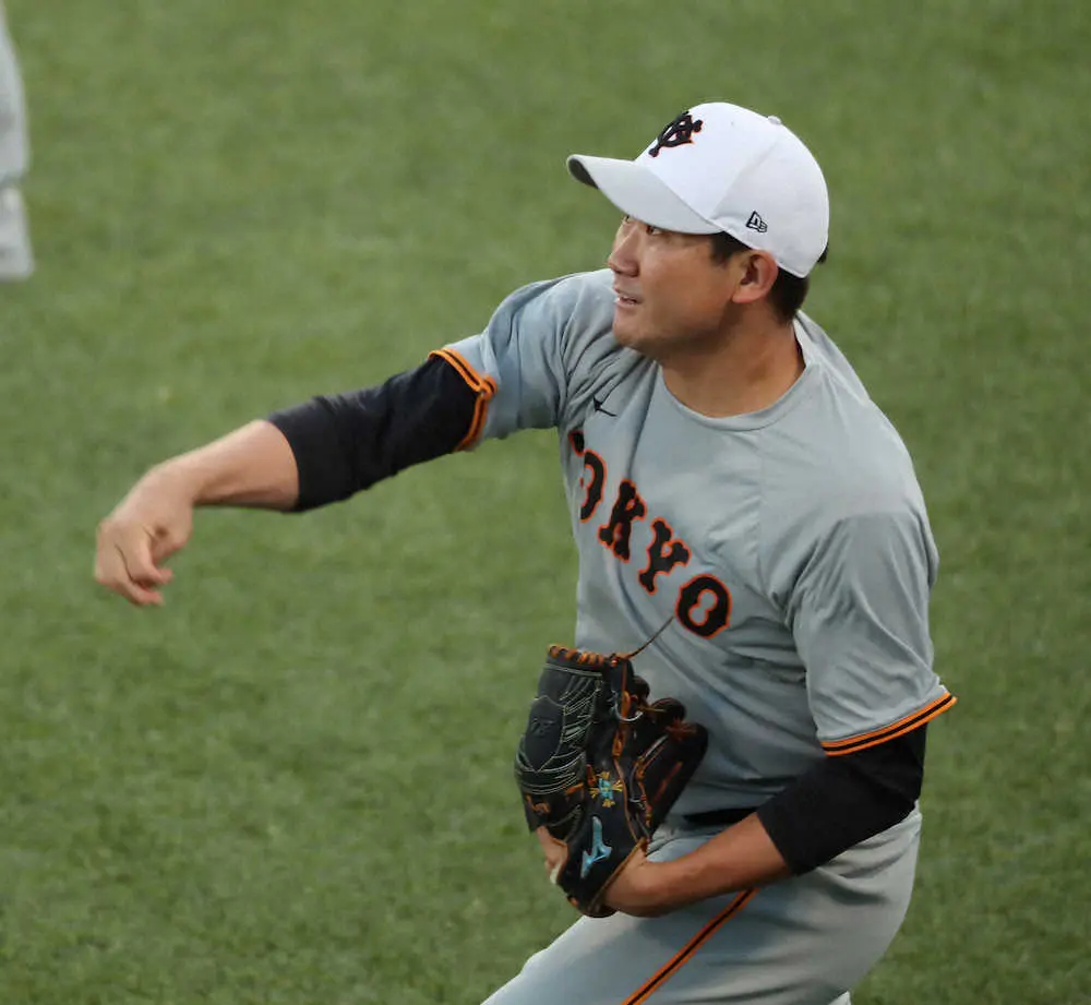 【画像・写真】巨人菅野が3年ぶりに2・1ブルペン入り「前のめりになるぐらいの気持ちでやっていけたら」