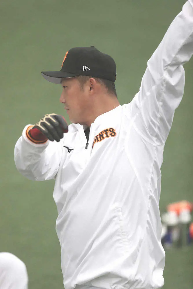 【画像・写真】巨人・中田　侍・栗山監督と移籍後初対面　WBCへ「特別な感情。メンバーに名前あれば最高」
