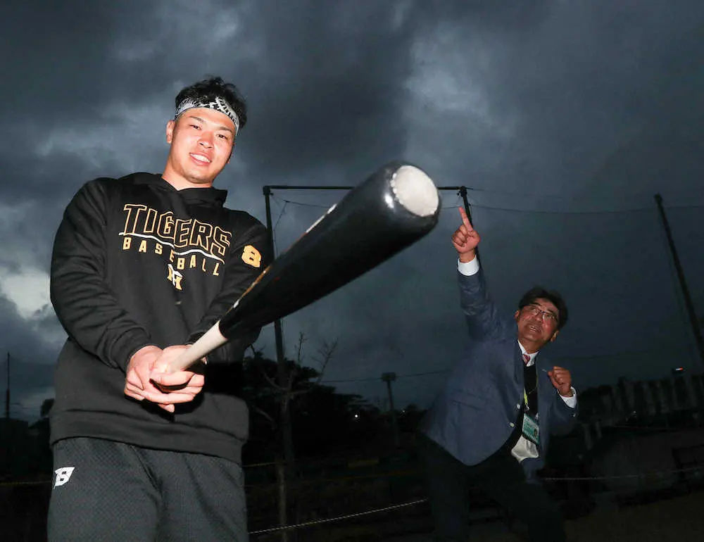 【画像・写真】【阪神・佐藤輝－亀山氏対談（上）】怪物ロード歩む「子供が見て、すごいと思ってもらえる選手に」