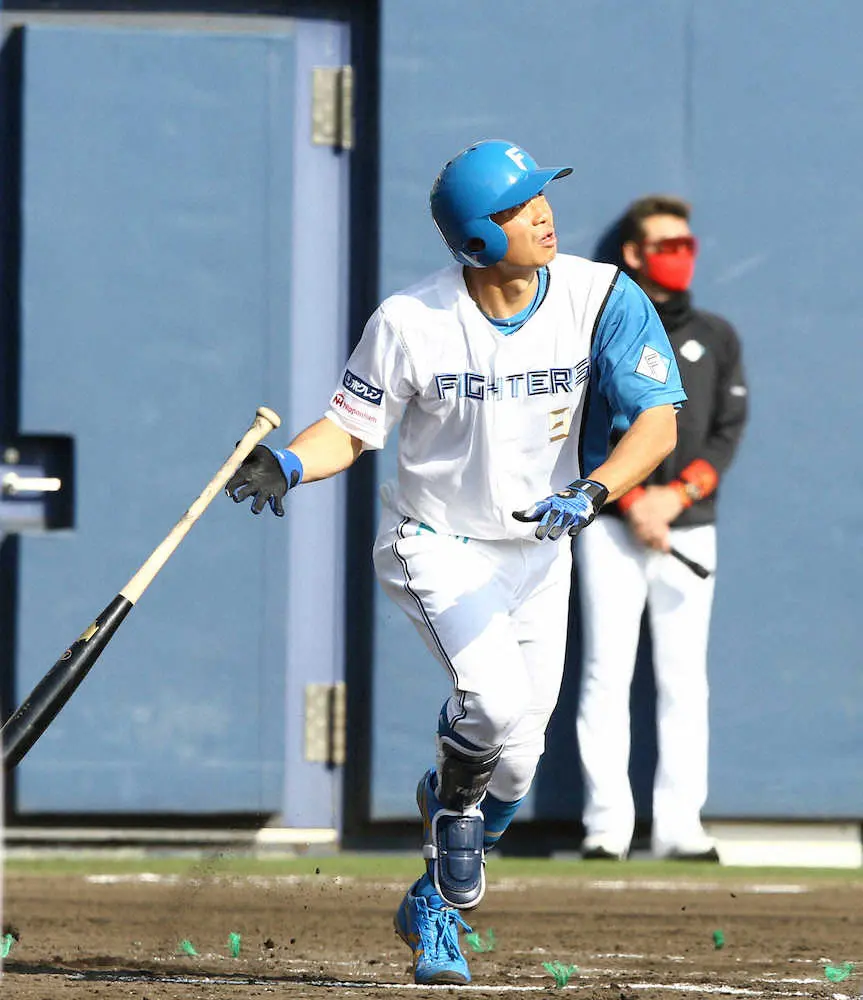 【画像・写真】日本ハム・中島がビッグボスの「鼓舞」に応える一打「点が取れたのはよかった」