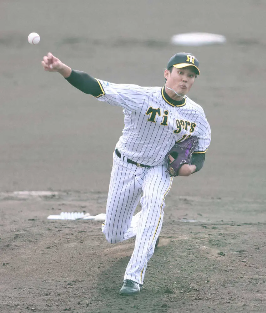 【画像・写真】阪神・藤浪がブルペンで55球　ワンシーム試投など多彩な変化球