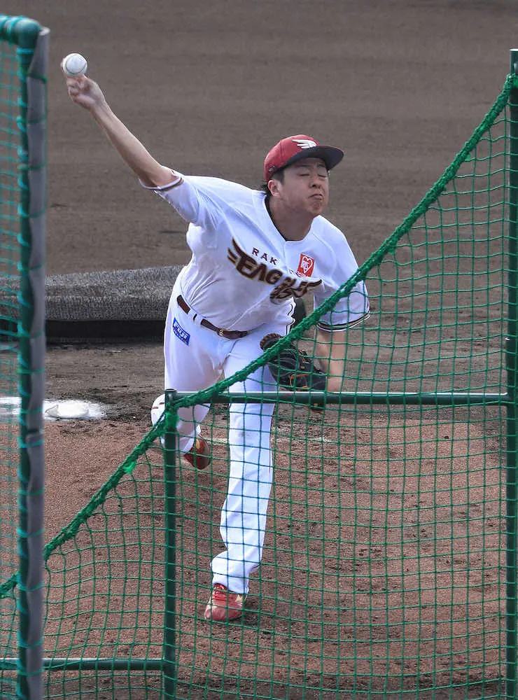 【画像・写真】楽天ドラ5松井友が打撃投手で安打性2本に抑える力投　150キロを計測し「仕上がっている」