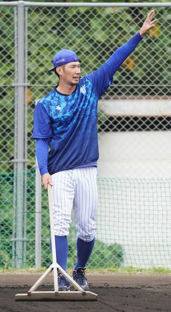 【画像・写真】DeNA・大田　“移籍1号”「奇跡的にバットに当たってくれた」