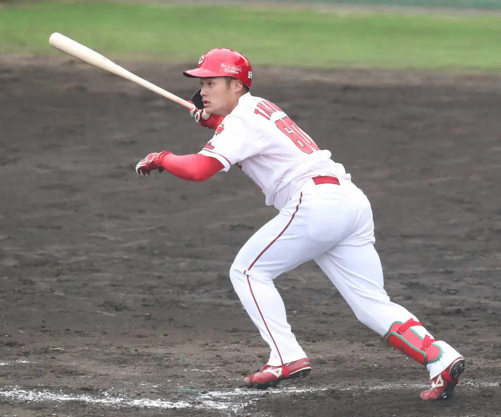 【画像・写真】広島ドラ4田村　打撃アピール!!紅白戦先発での二塁打に佐々岡監督ほめた「いいものをもっている」