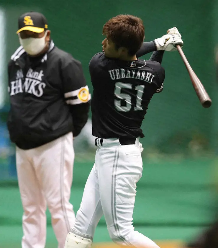 【画像・写真】ソフトB・上林　「イチ流」で打撃復活に手応え　藤本監督のマンツーマン指導で原点回帰「前さばき」実践