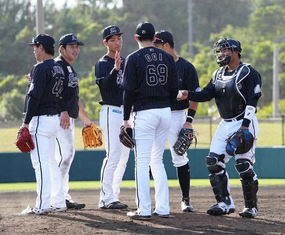 【画像・写真】ロッテのドラ1位松川虎生がプロ初打席で鮮烈中前打「とにかく振っていこうと頭に入れていた」