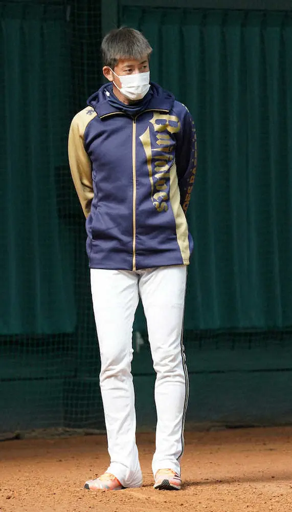 【画像・写真】オリックス・能見、変化球まだ投げま宣言　ライブBP登板へ「テンポよく、ストライク投げるだけ」