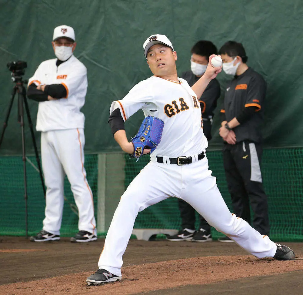 【画像・写真】【キャンプ隠しマイク】原監督、1軍合流の今村に「顎にひもをつけておかなきゃ」」