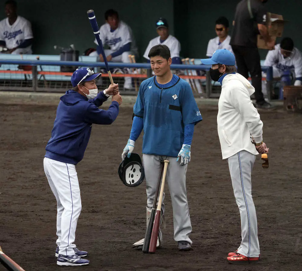 【画像・写真】超異例!ビッグボスが実現させた 日本ハム・清宮　中日・立浪監督から打撃指導　