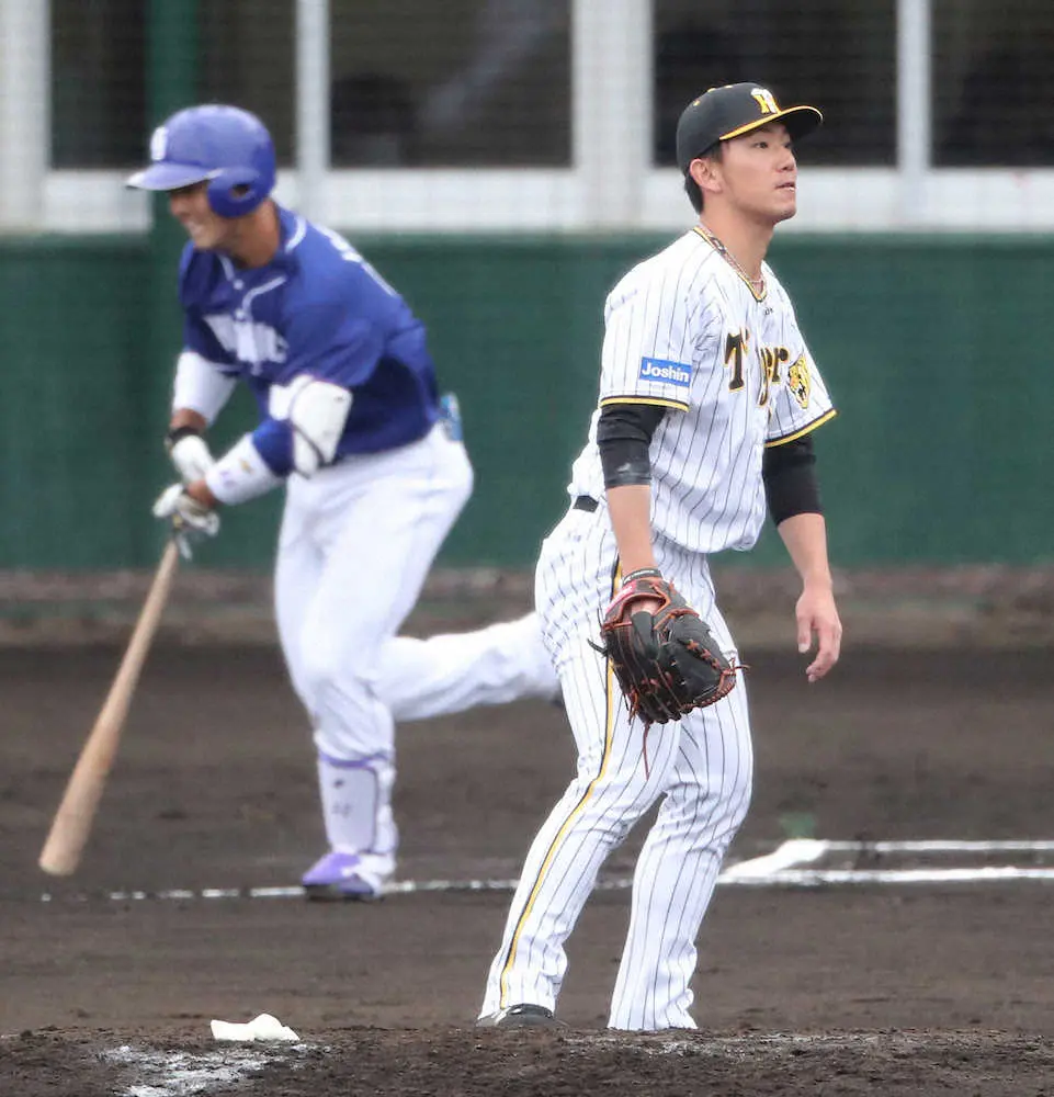 【画像・写真】【内田雅也の追球】併殺で取る本領と伝統　伊藤将は甲子園を本拠地とする野球を継げる投手かもしれない