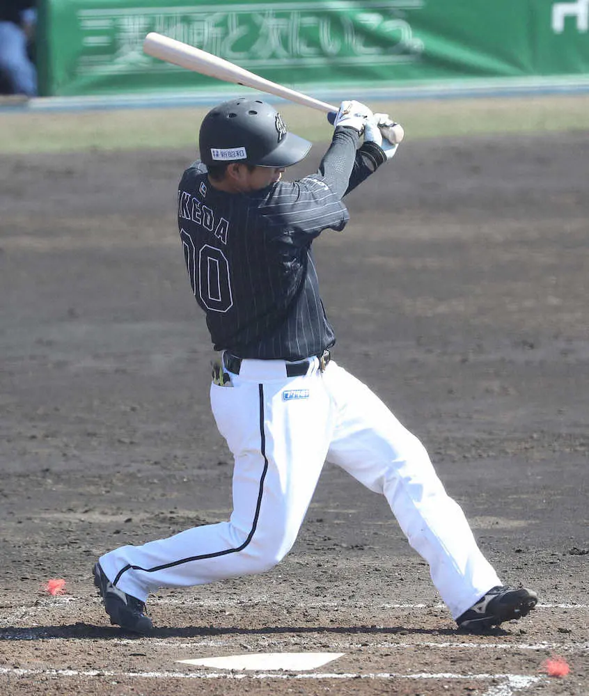 【画像・写真】伊東勤氏　パンチ力と繊細さを兼ね備えたロッテ・池田　開幕スタメンつかむ可能性高い