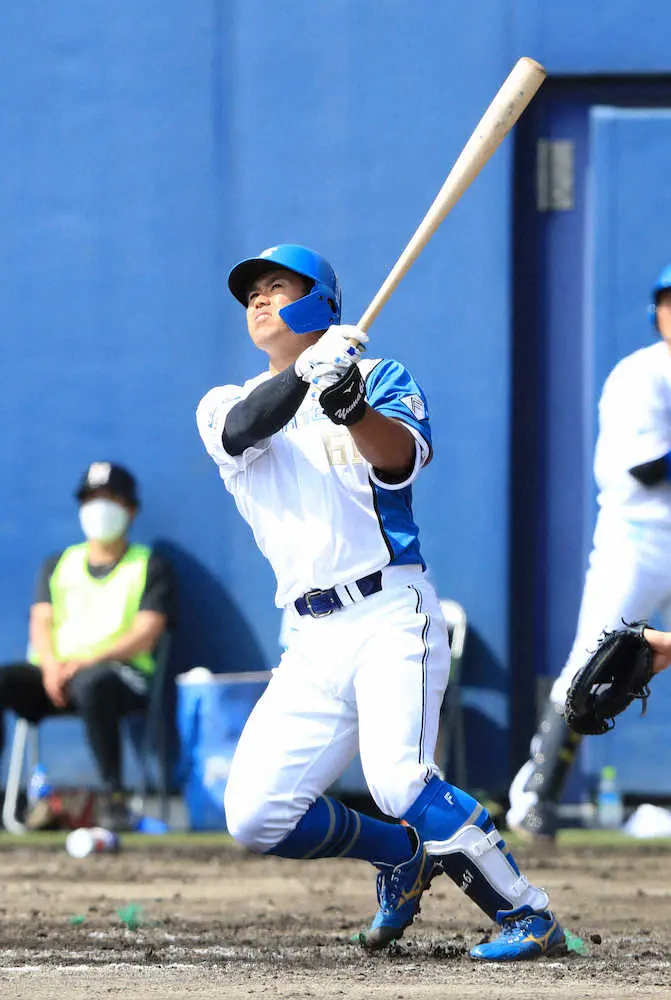 【画像・写真】日本ハム・新庄ビッグボス　初采配初勝利に「俺、頭いいでしょ？」　チルドレン今川が特大2ラン