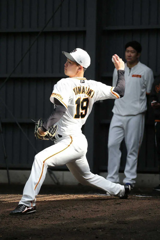 【画像・写真】巨人　2日に堀田、3日に山崎伊が本拠地デビュー　西武打線封じ開幕ローテ入り狙う