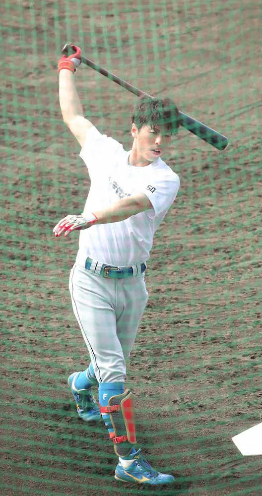 【画像・写真】日本ハム・五十幡　「開幕4番」狙う！　「勝ち取りにいきたい」