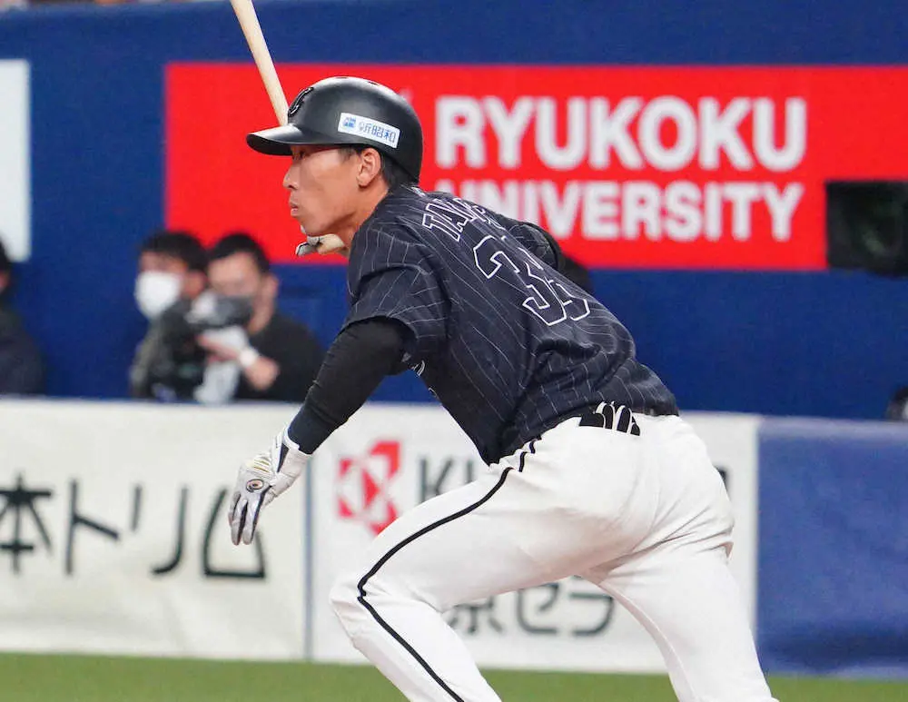 【画像・写真】ロッテ高部、また打った！山岡から適時三塁打でここまで打率・378「絶対に前に飛ばそうと」
