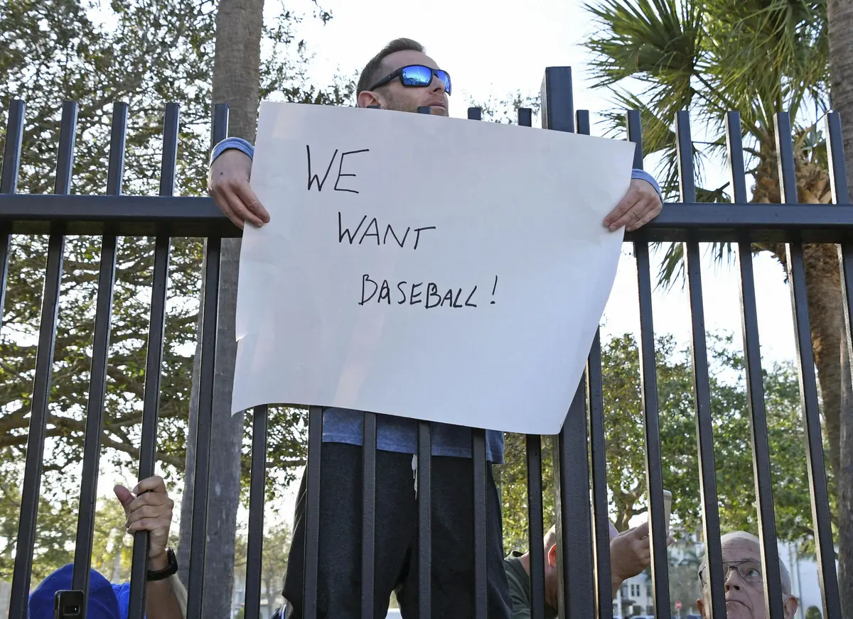 【画像・写真】MLB開幕延期　ファンの声「残念であり、腹立たしい」「戻ってくるのを楽しみに」