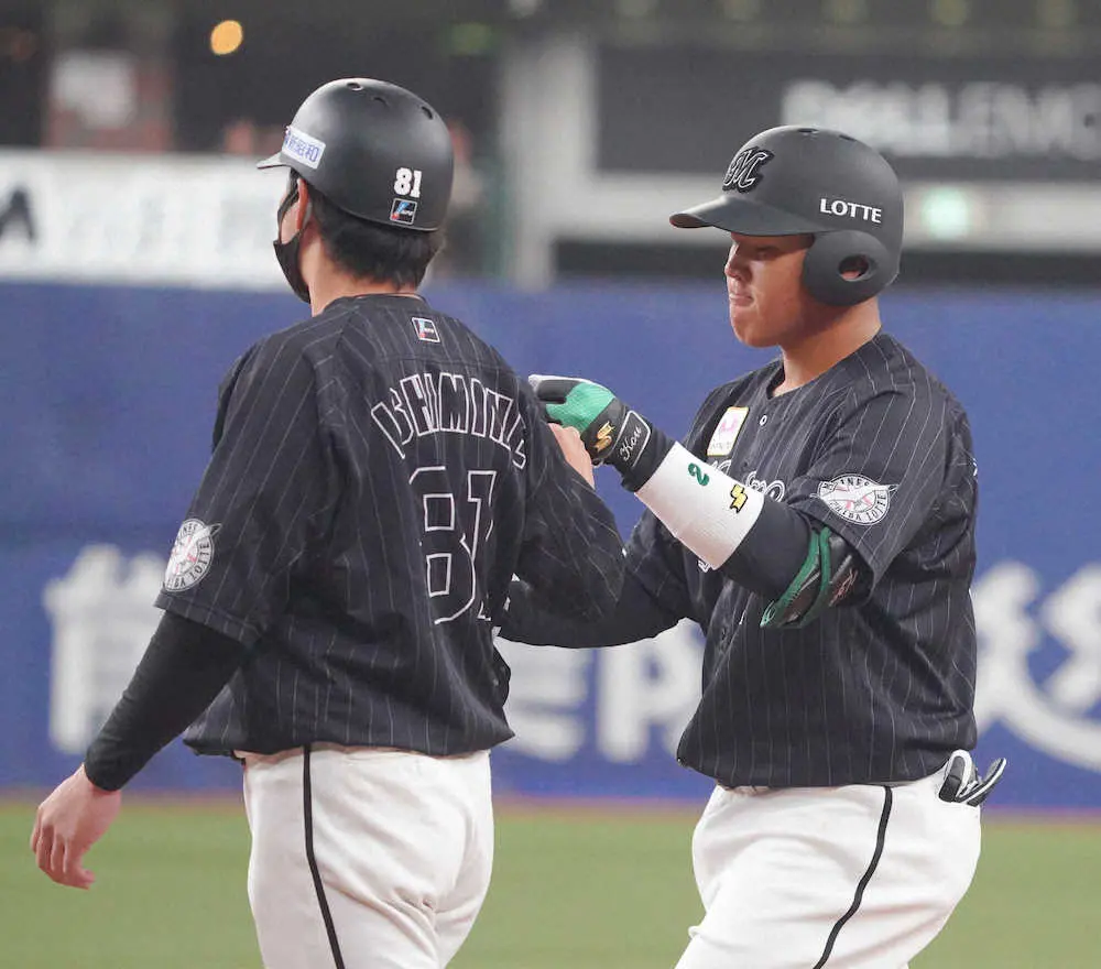 【画像・写真】ロッテ・ドラ1松川は右打ち意識しつつ左へOP戦初打席初安打　内角球を力まずミート