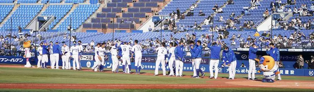 【画像・写真】DeNAはOP戦4戦負けなしで首位キープ　対外試合5連勝に三浦監督「積み重ねて、変わり続ける」