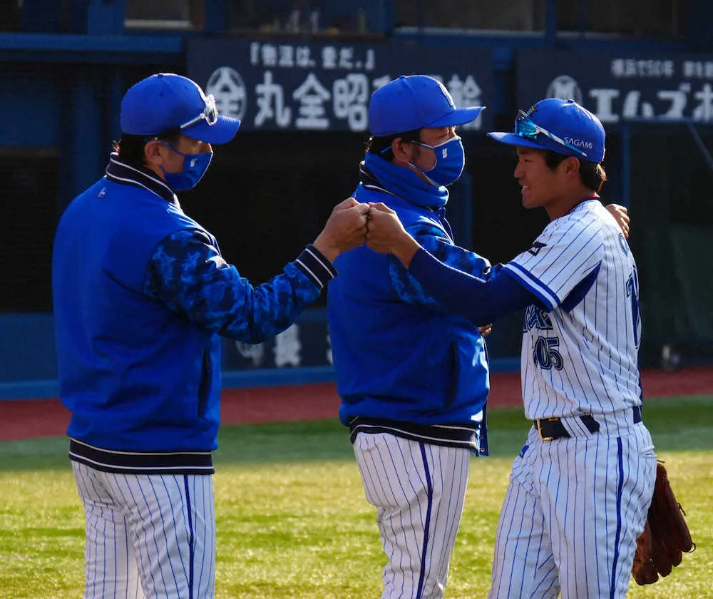 【画像・写真】DeNA　首位ガッチリ　対外試合5連勝、オープン戦3勝1分け　三浦監督も「手応え」