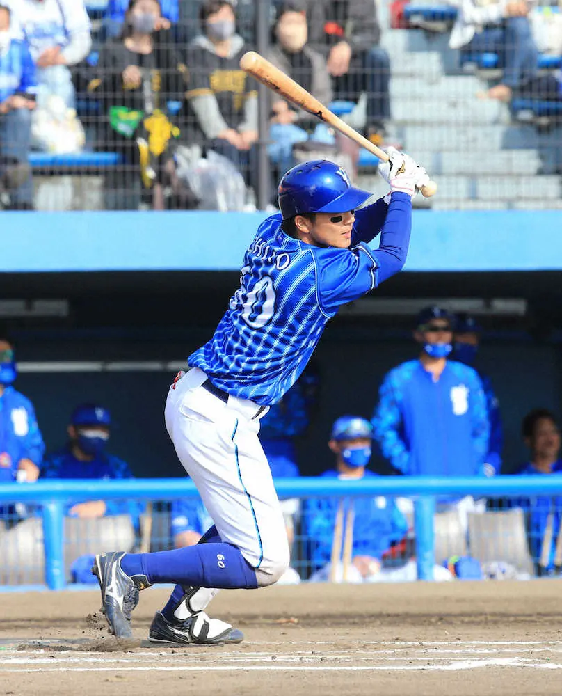 【画像・写真】DeNA　引き分けで堅首　知野、途中出場で2点に絡む